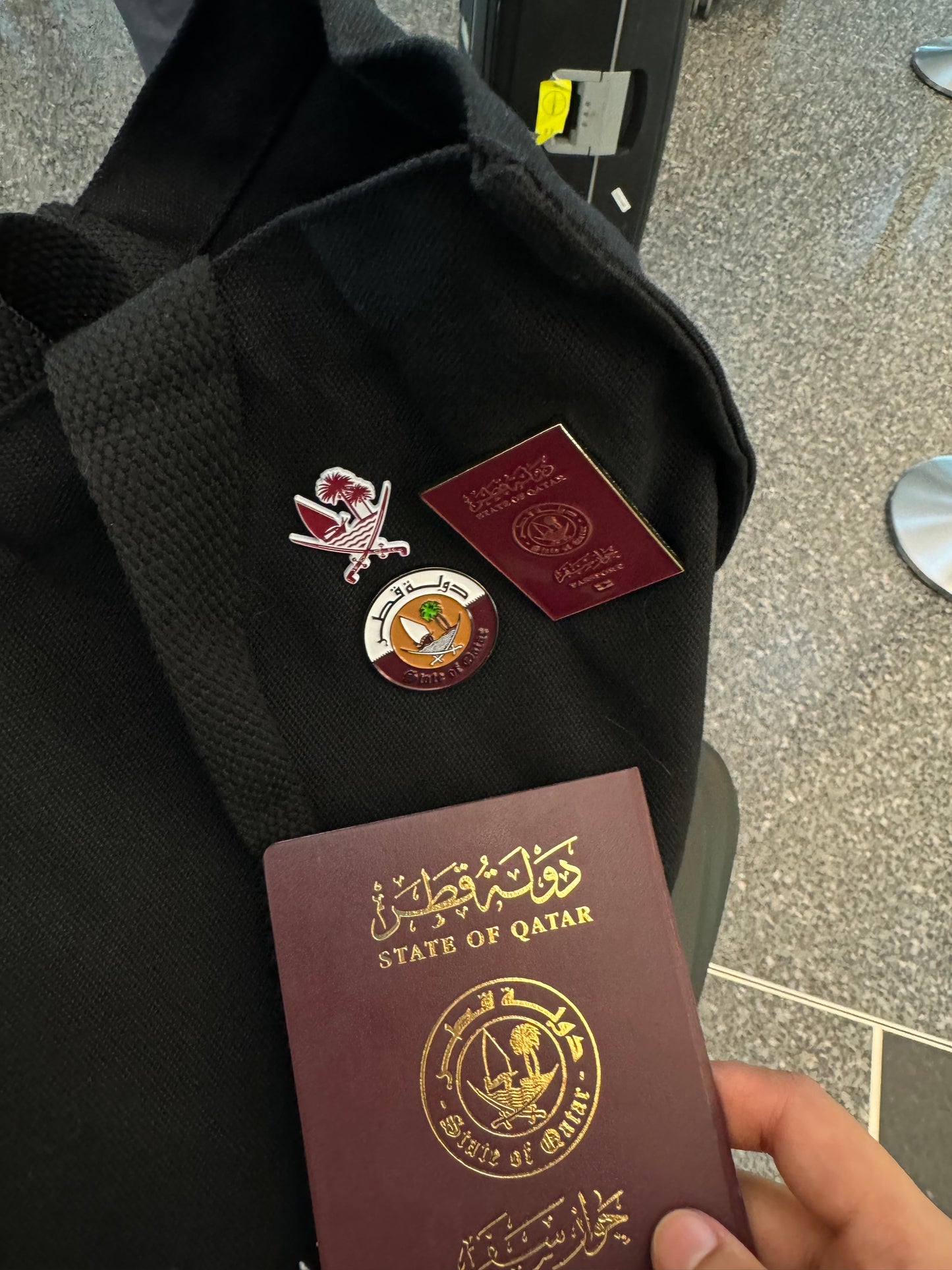 Qatar logo pin