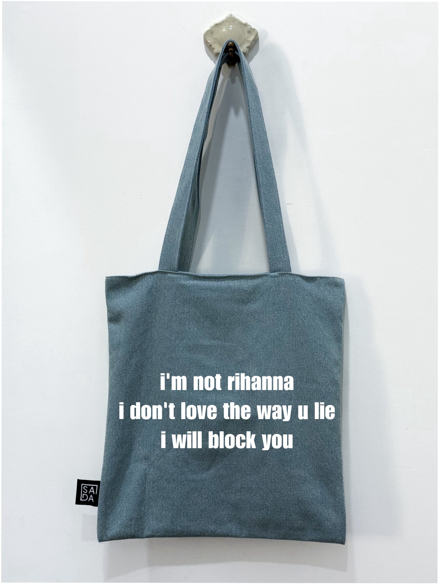 i'm not rihanna i don't love the way u lie i will block you