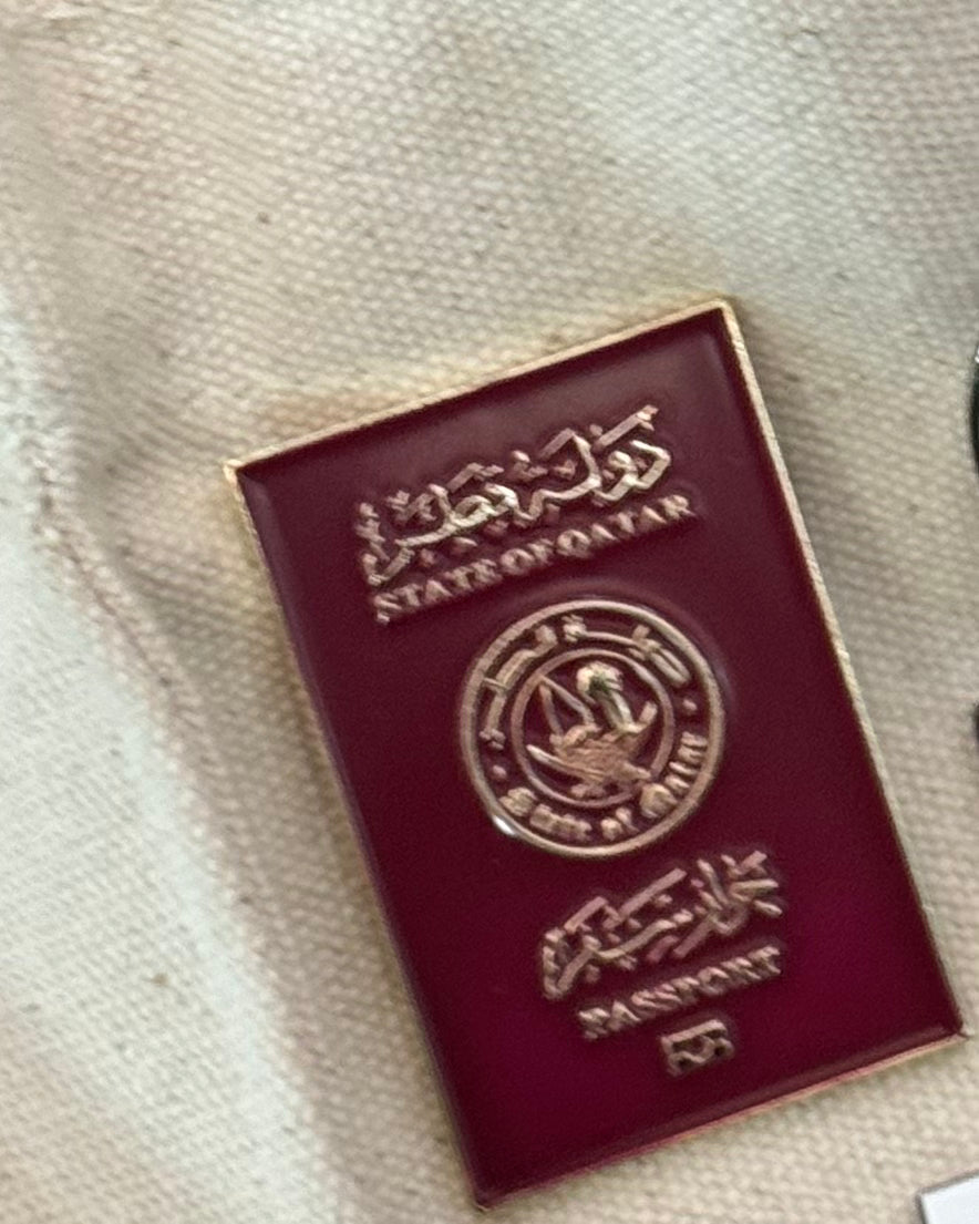 Qatar Passport pin