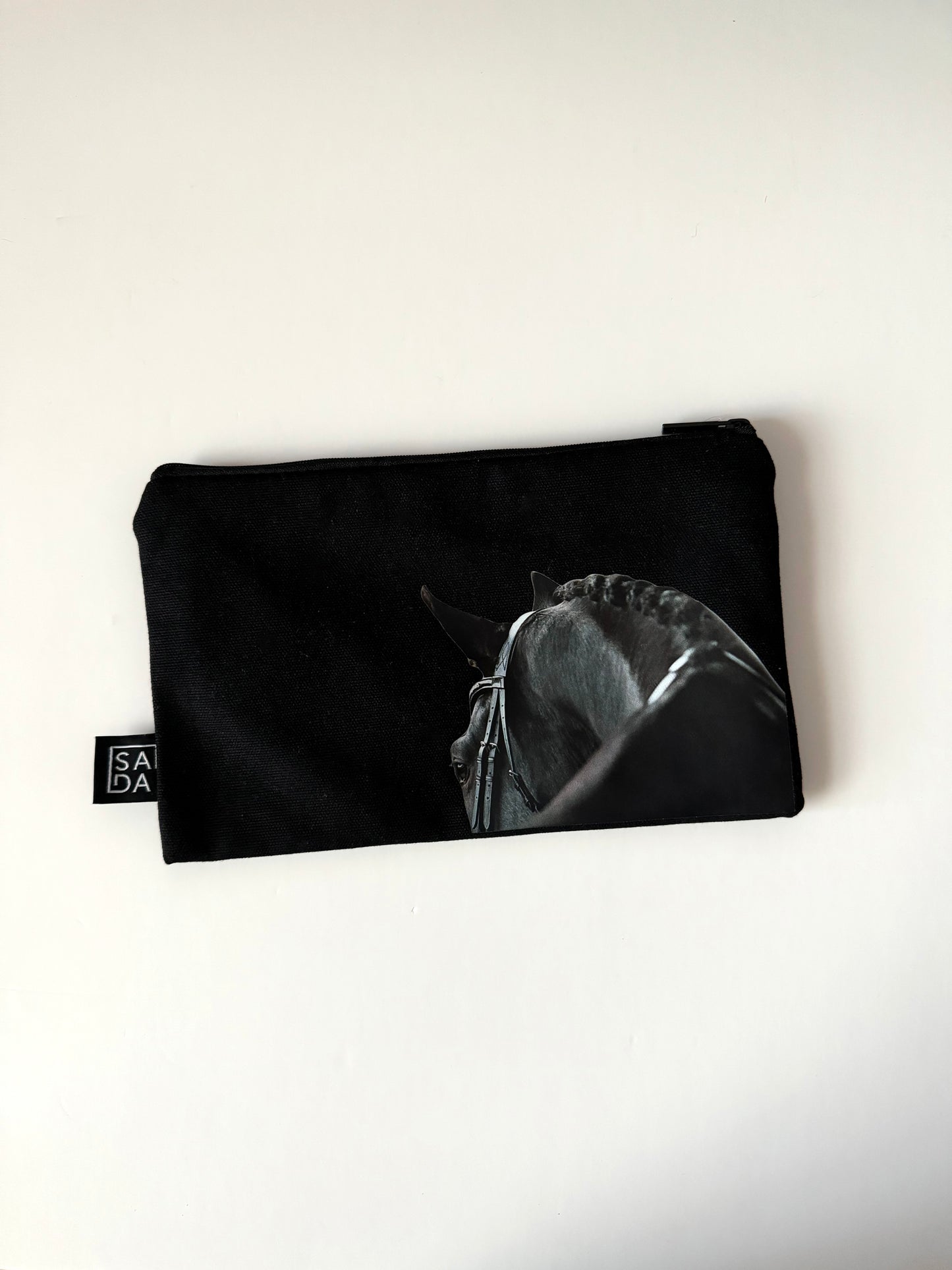 Horse black pouch