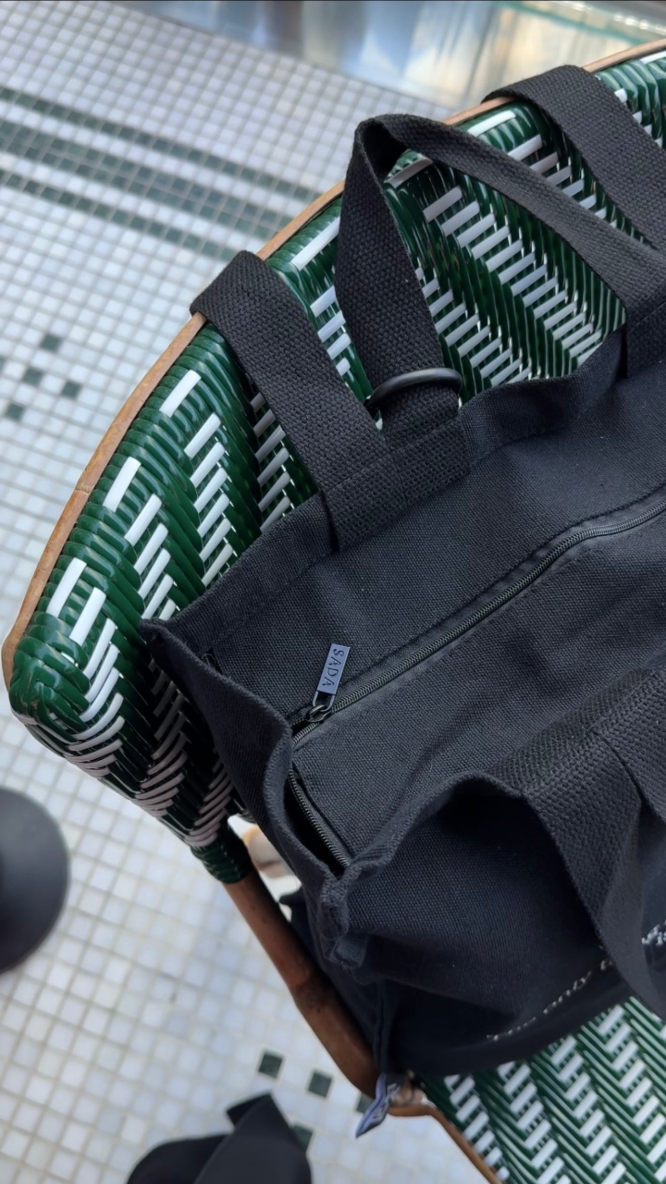The only thing thats holding my shit together - large tote with zipper