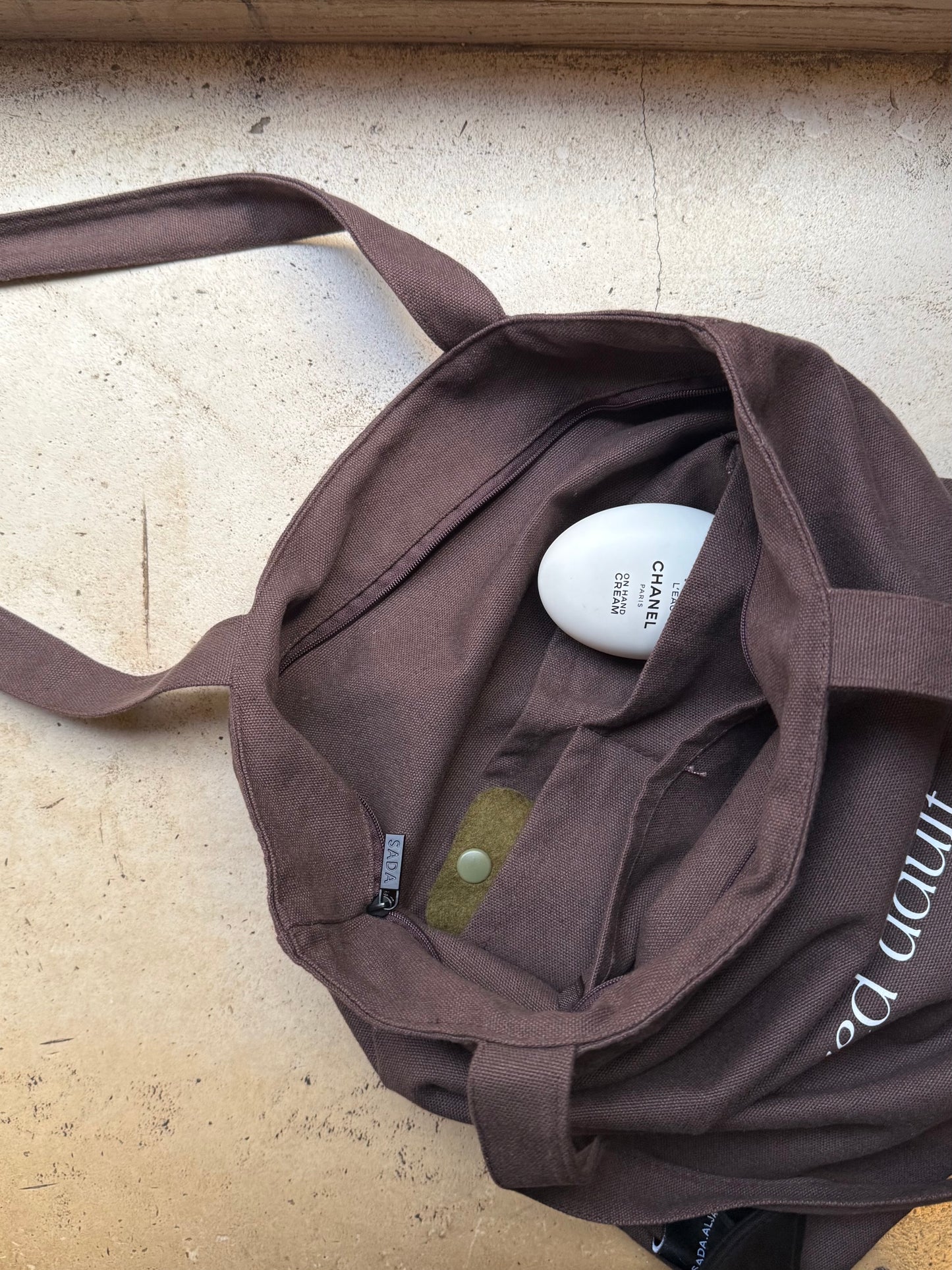 tired adult tote