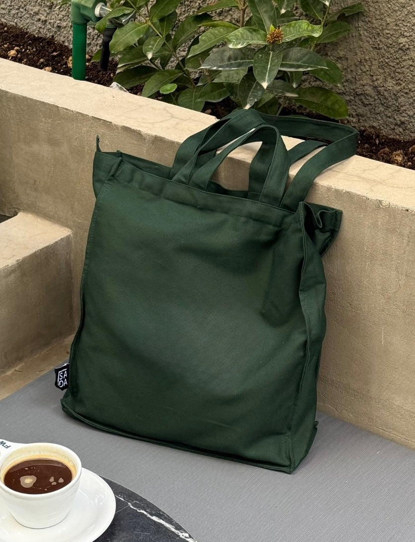 I’m not lost I’m just looking for good coffee - green tote